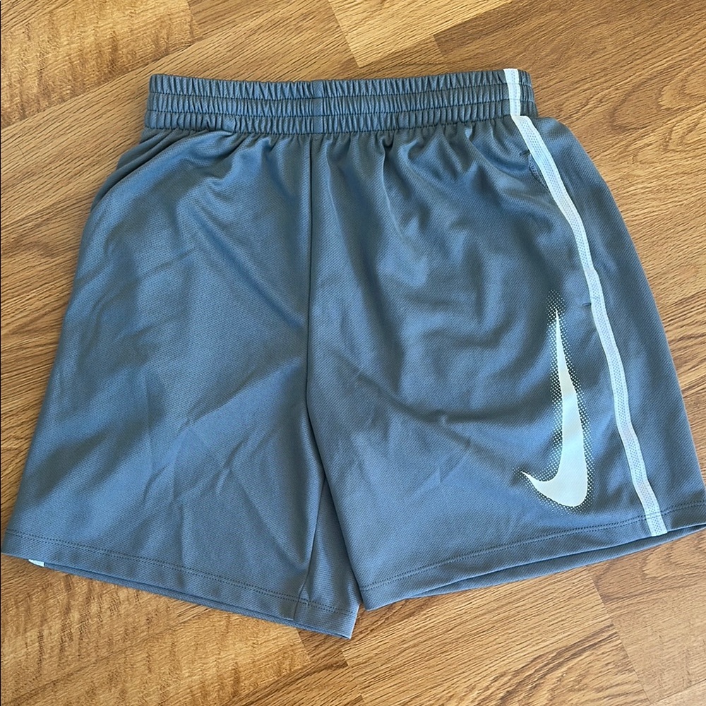 Nike Gray Athletic Shorts Lightweight Breathable